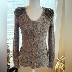 Women's Knit Sweater - Gray